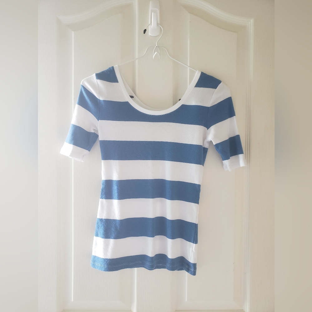 Blue and white striped Gap shirt
